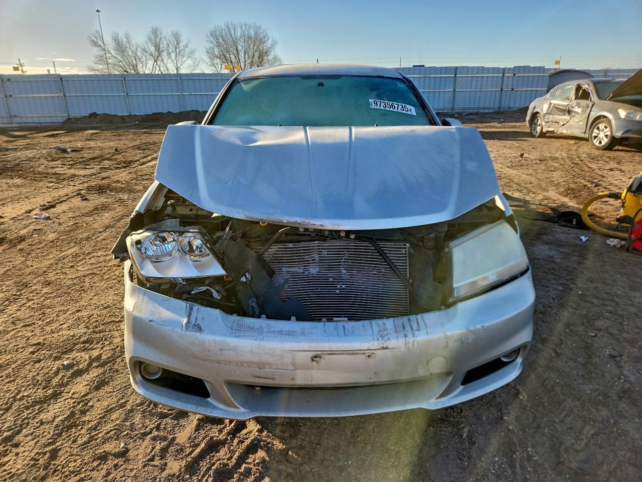 Dodge Avenger Lux Image 10