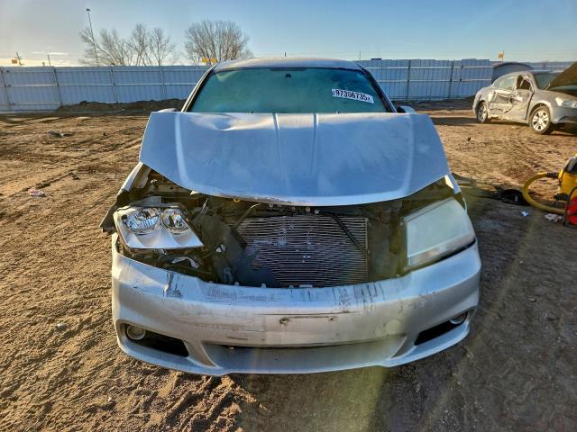 Dodge Avenger Lux Image 10