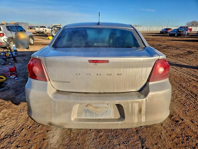 Dodge Avenger Lux Image 3