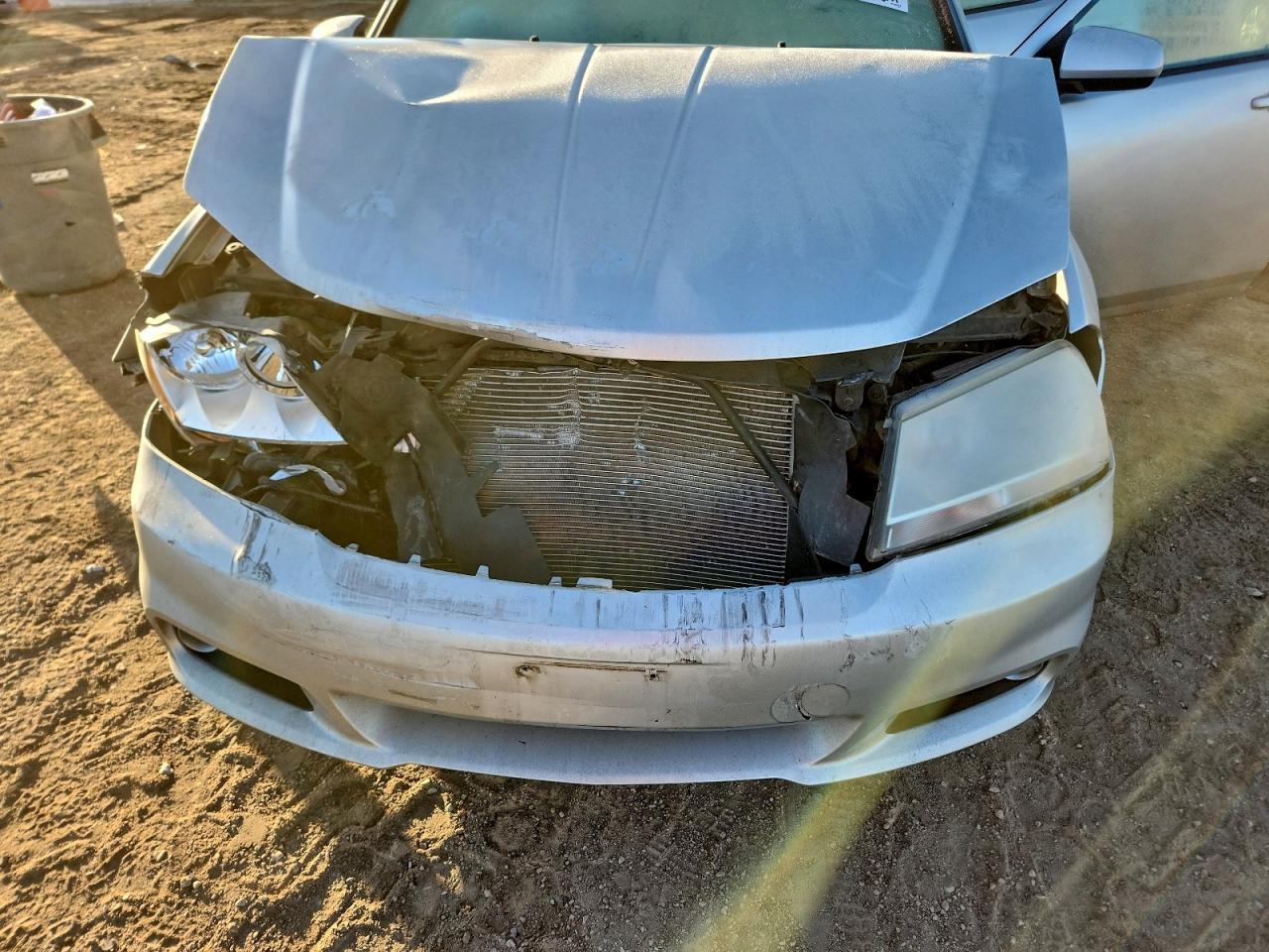 Dodge Avenger Lux Image 7