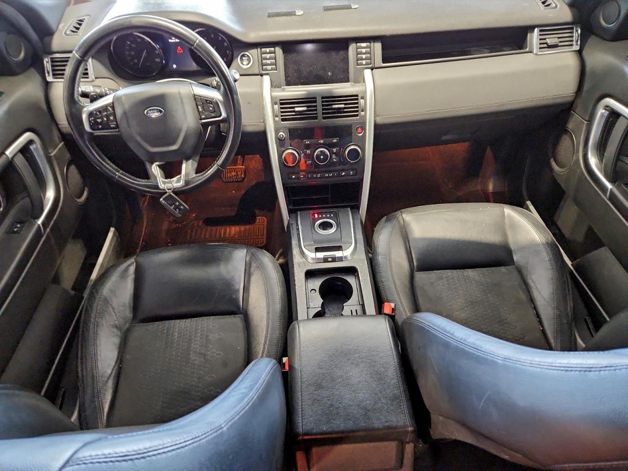 Land Rover Discovery Se Image 11