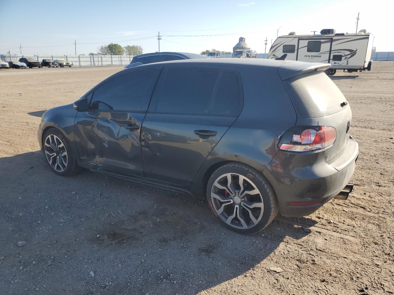 Volkswagen GTI Image 3