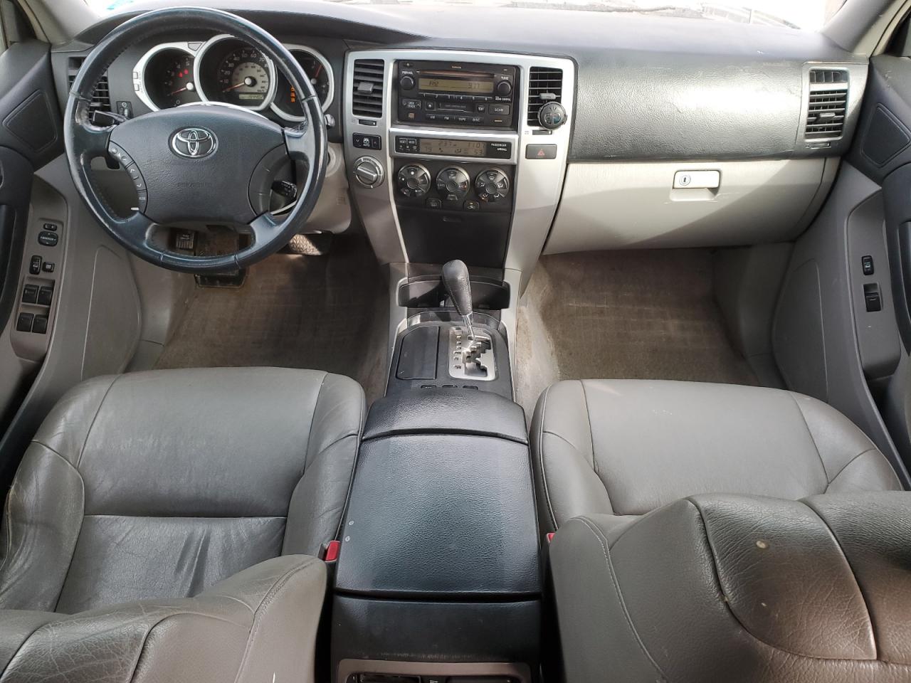 Toyota 4Runner Sr5 Image 7