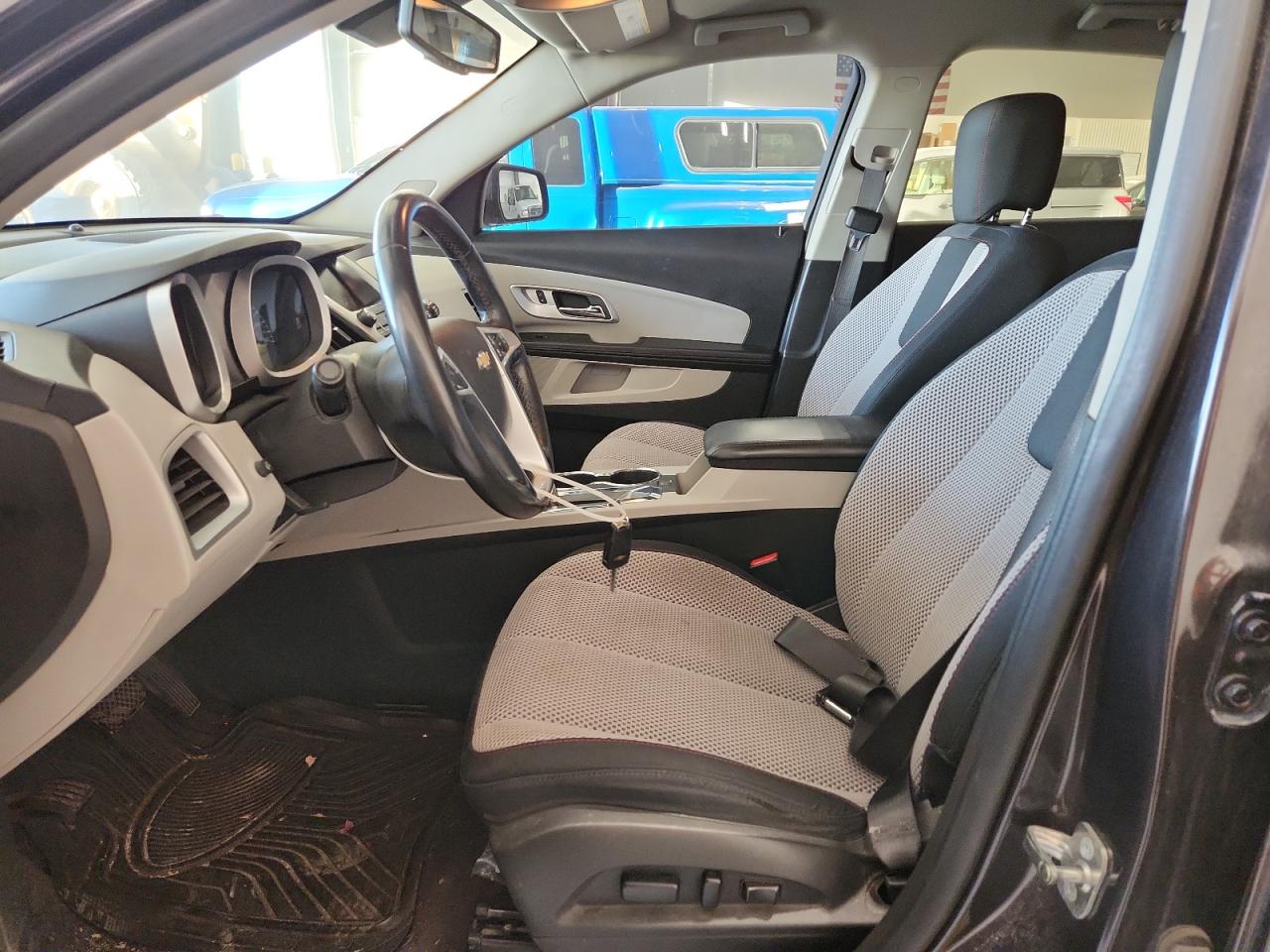 Chevrolet Equinox Lt Image 11