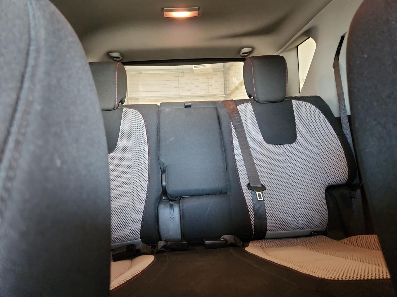 Chevrolet Equinox Lt Image 9