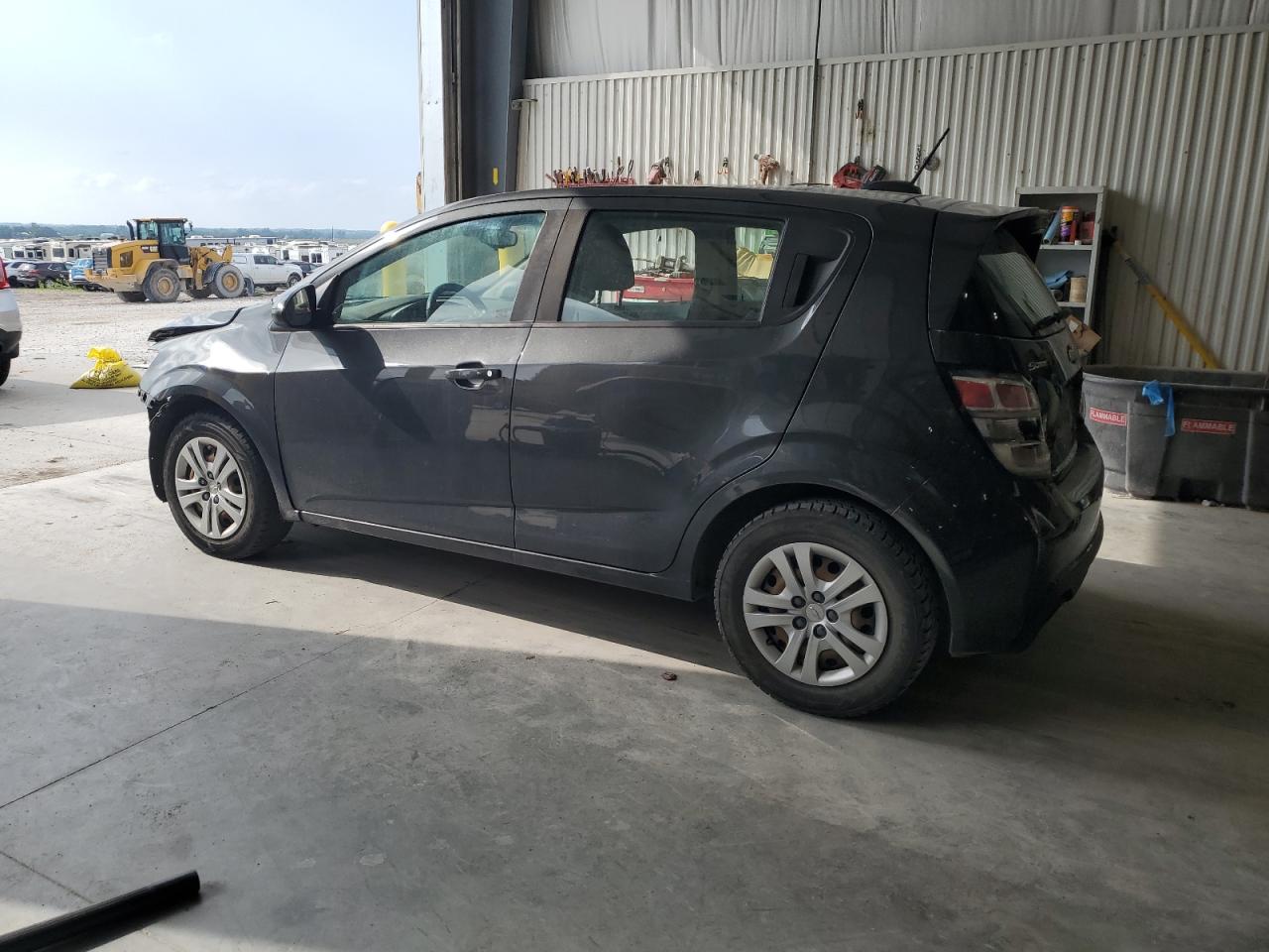 Chevrolet Sonic Image 6