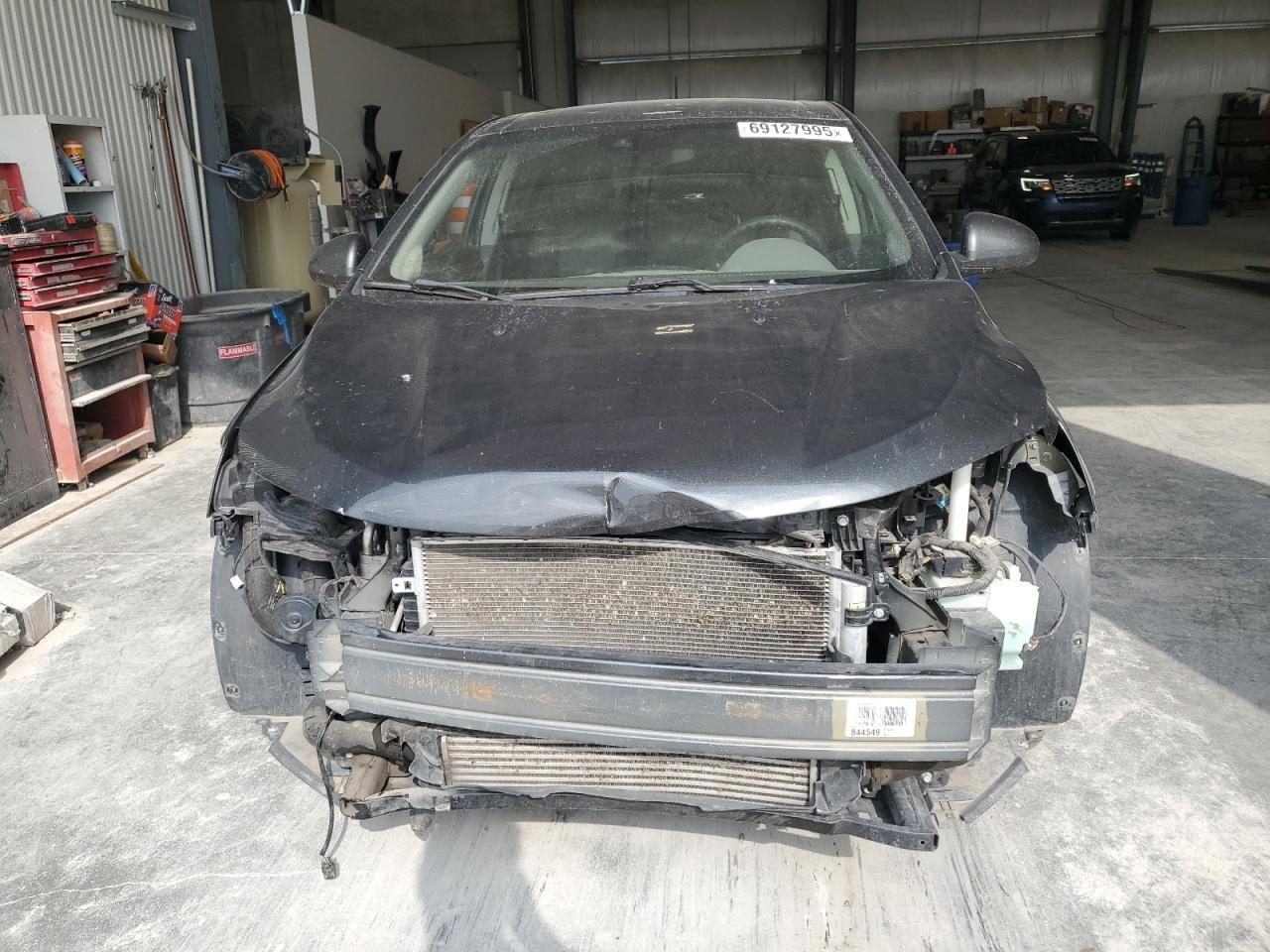 Chevrolet Sonic Image 2