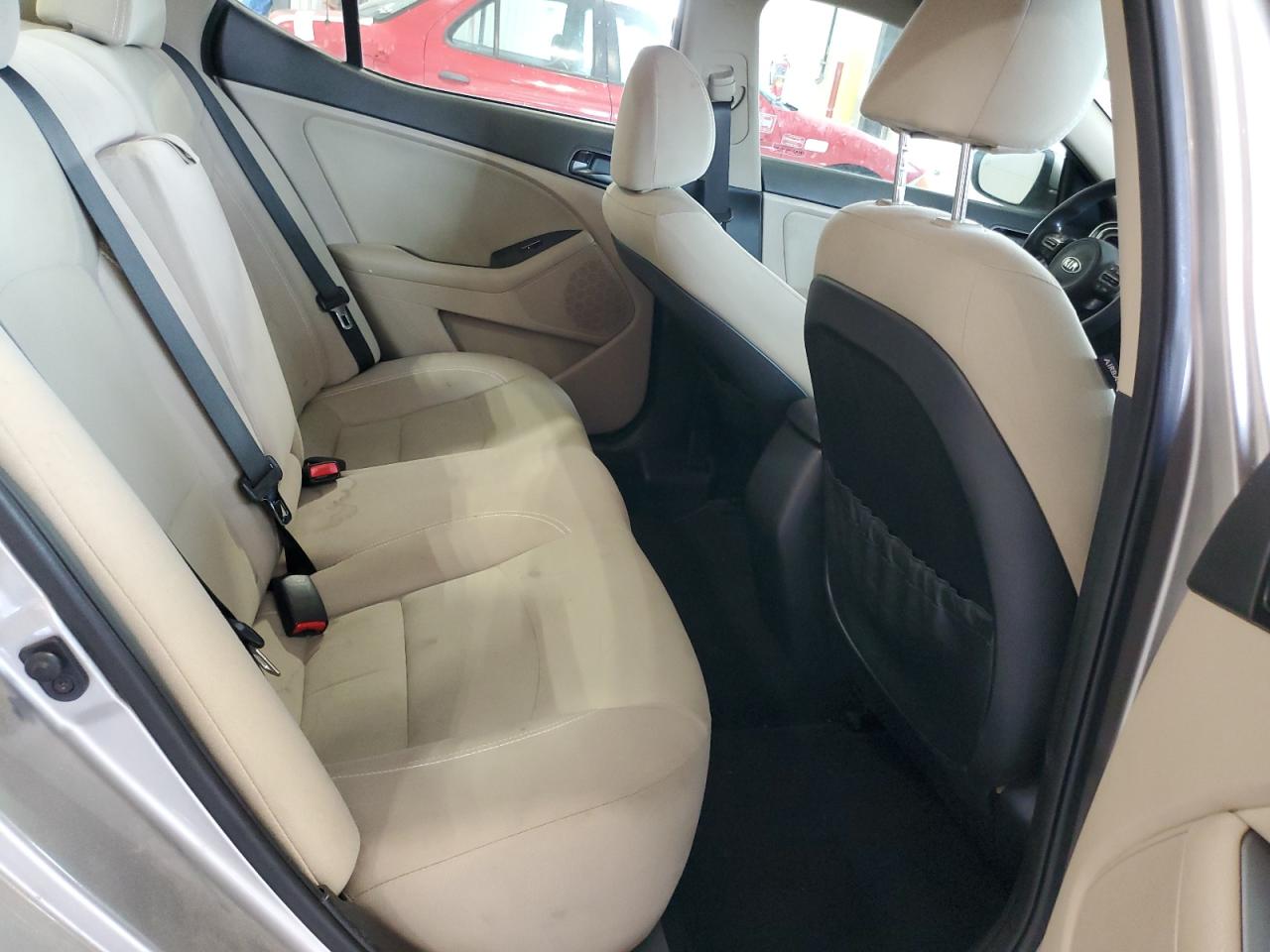 Kia Optima Lx Image 12