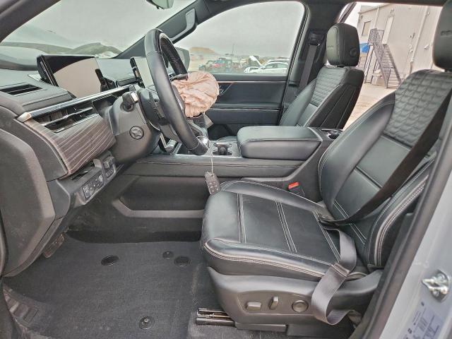 GMC Sierra Denali Image 10