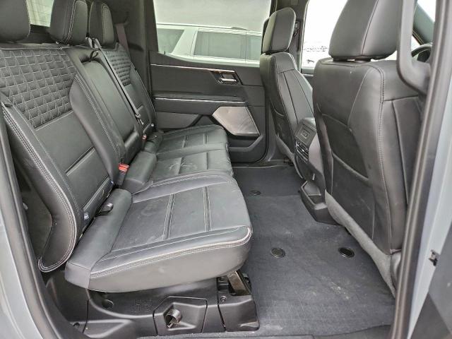 GMC Sierra Denali Image 5