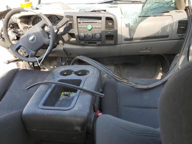 Chevrolet Silverado K2500 Heavy Duty Image 12