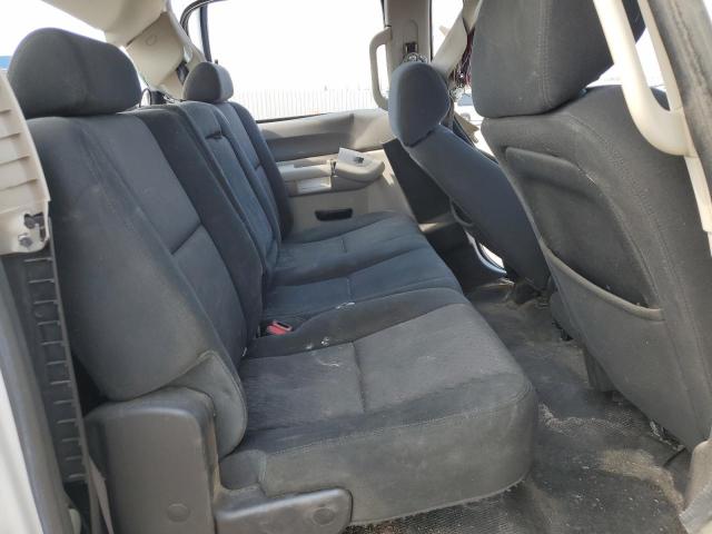 Chevrolet Silverado K2500 Heavy Duty Image 7