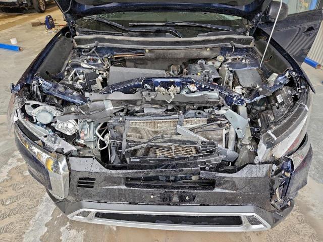 Mitsubishi Outlander Se Image 8