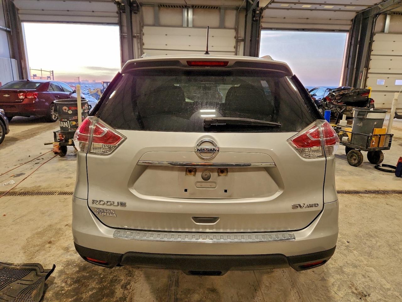 Nissan Rogue S Image 9