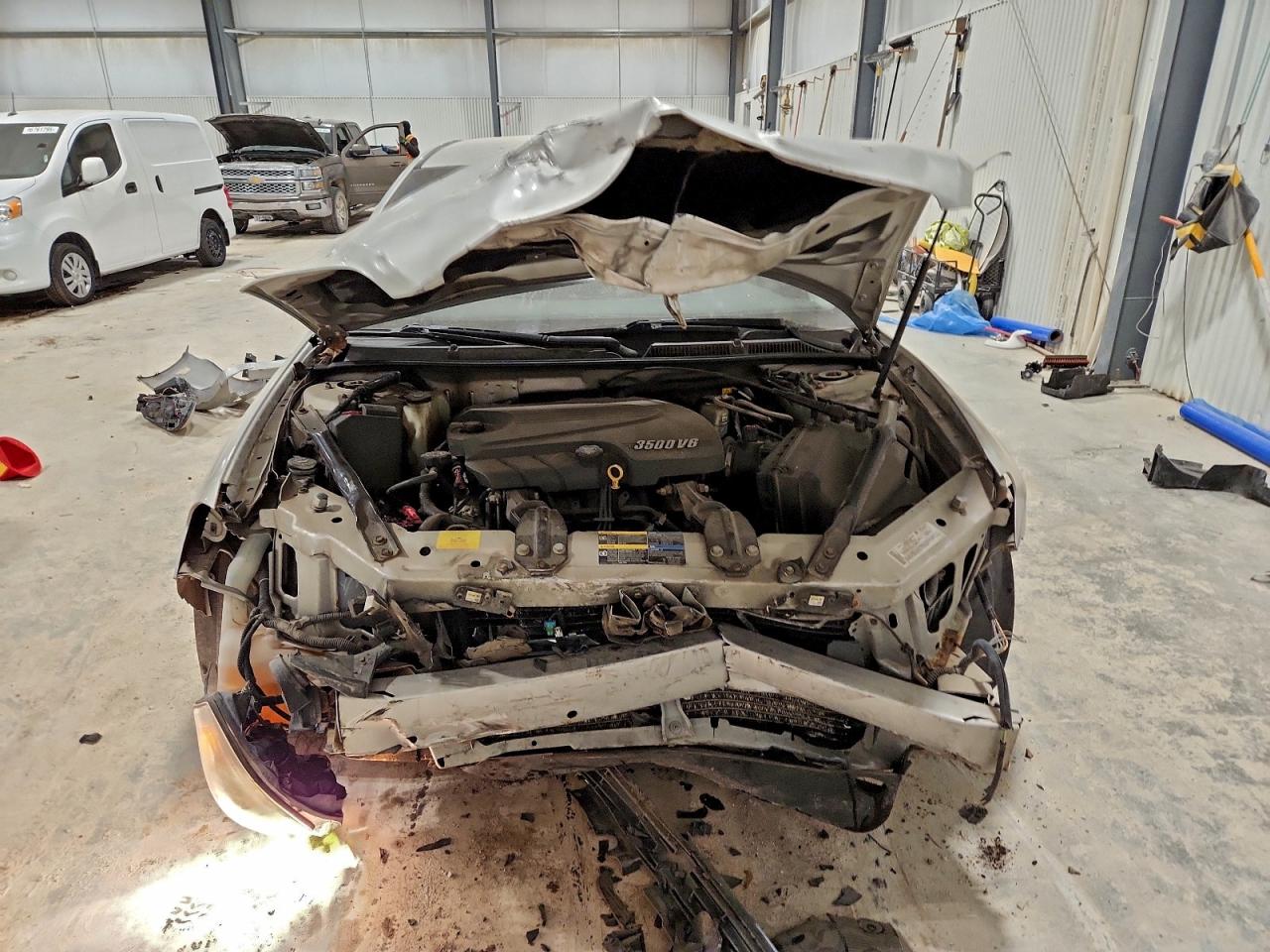 Chevrolet Impala Ls Image 4