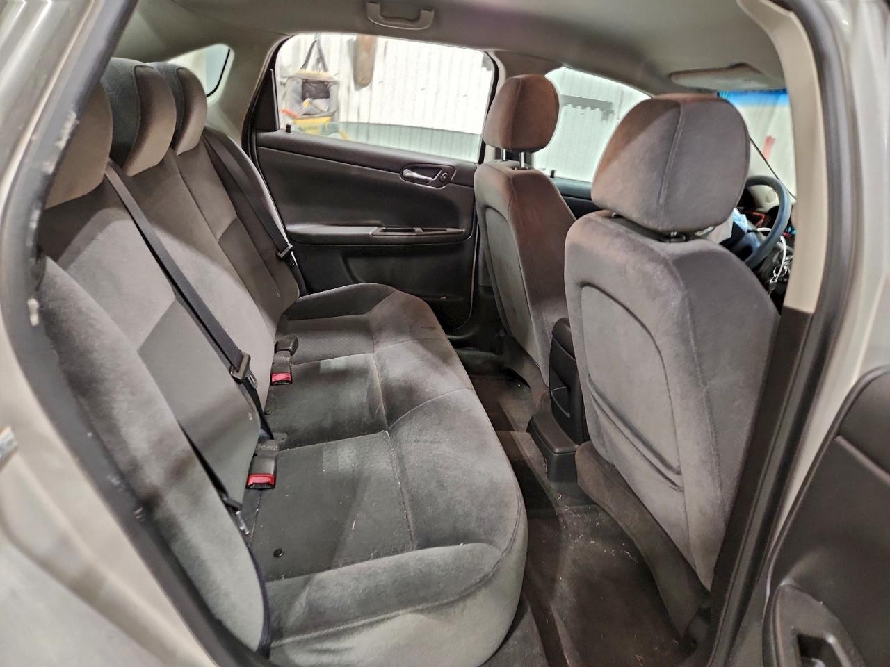 Chevrolet Impala Ls Image 10