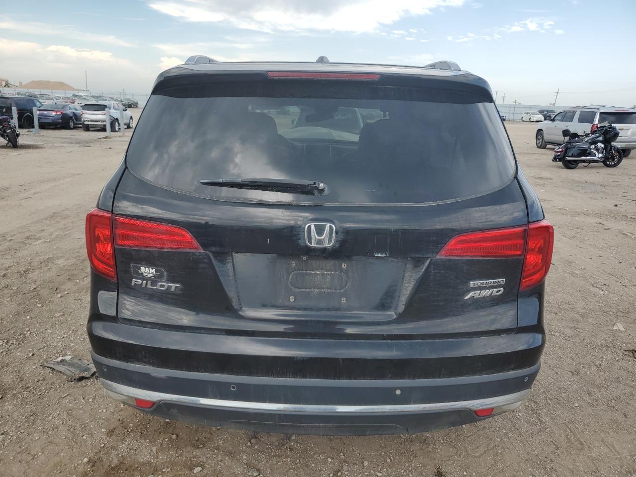 Honda Pilot Touring Image 6