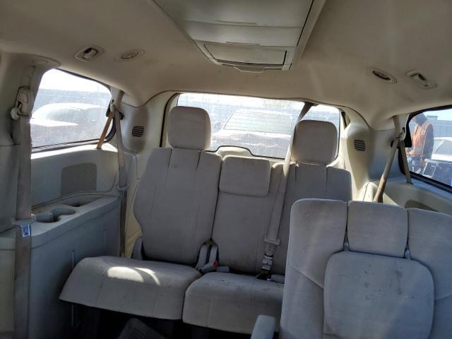 Chrysler Minivan Touring Image 8