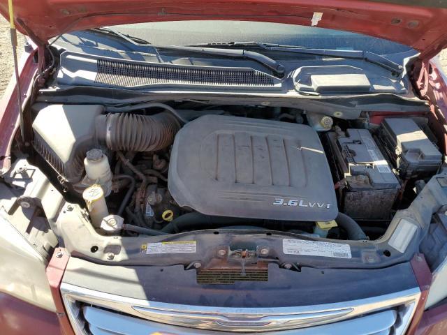 Chrysler Minivan Touring Image 7