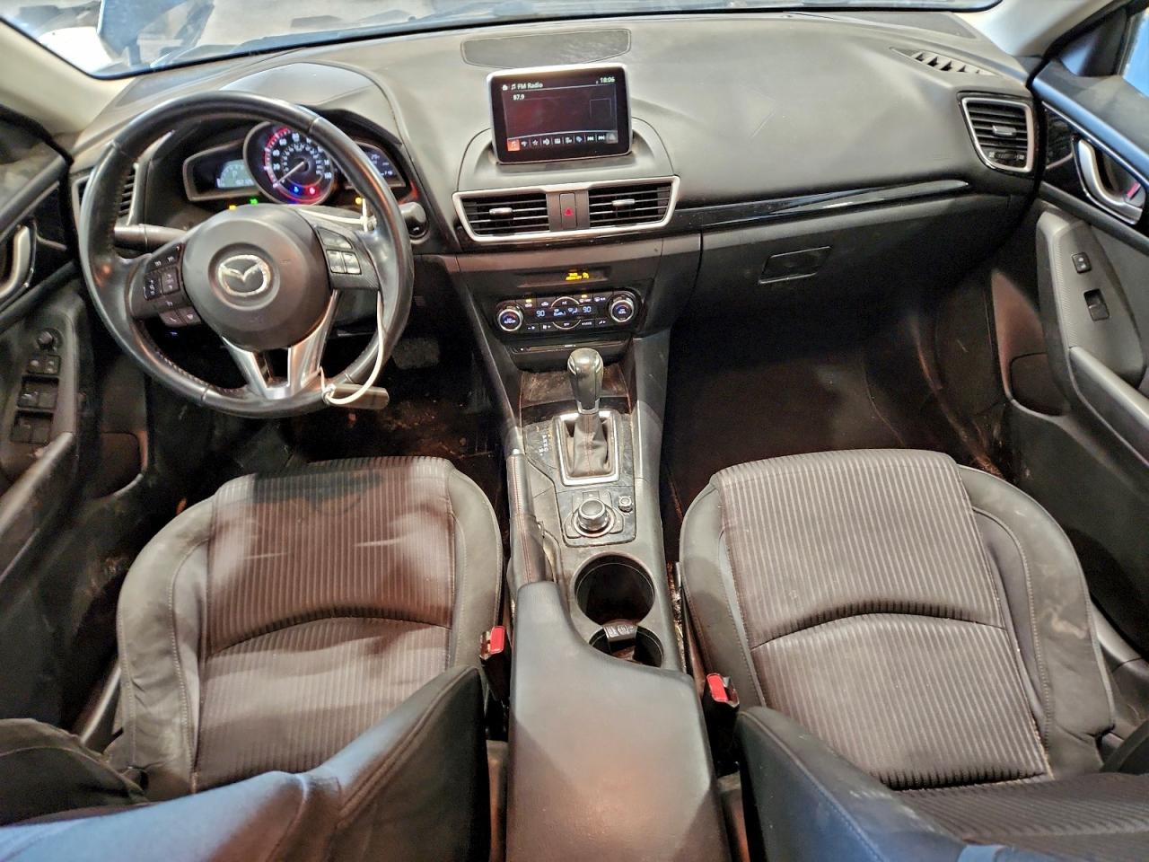 Mazda 3 Touring Image 9