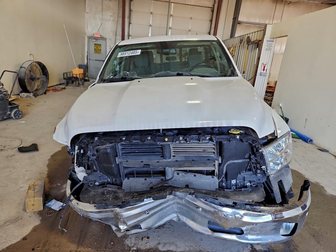 Ram 1500 Slt Image 9