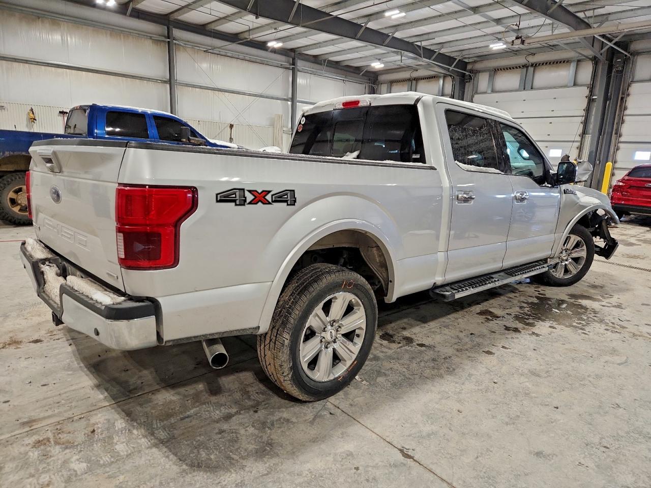 Ford F-150 Supercrew Image 2