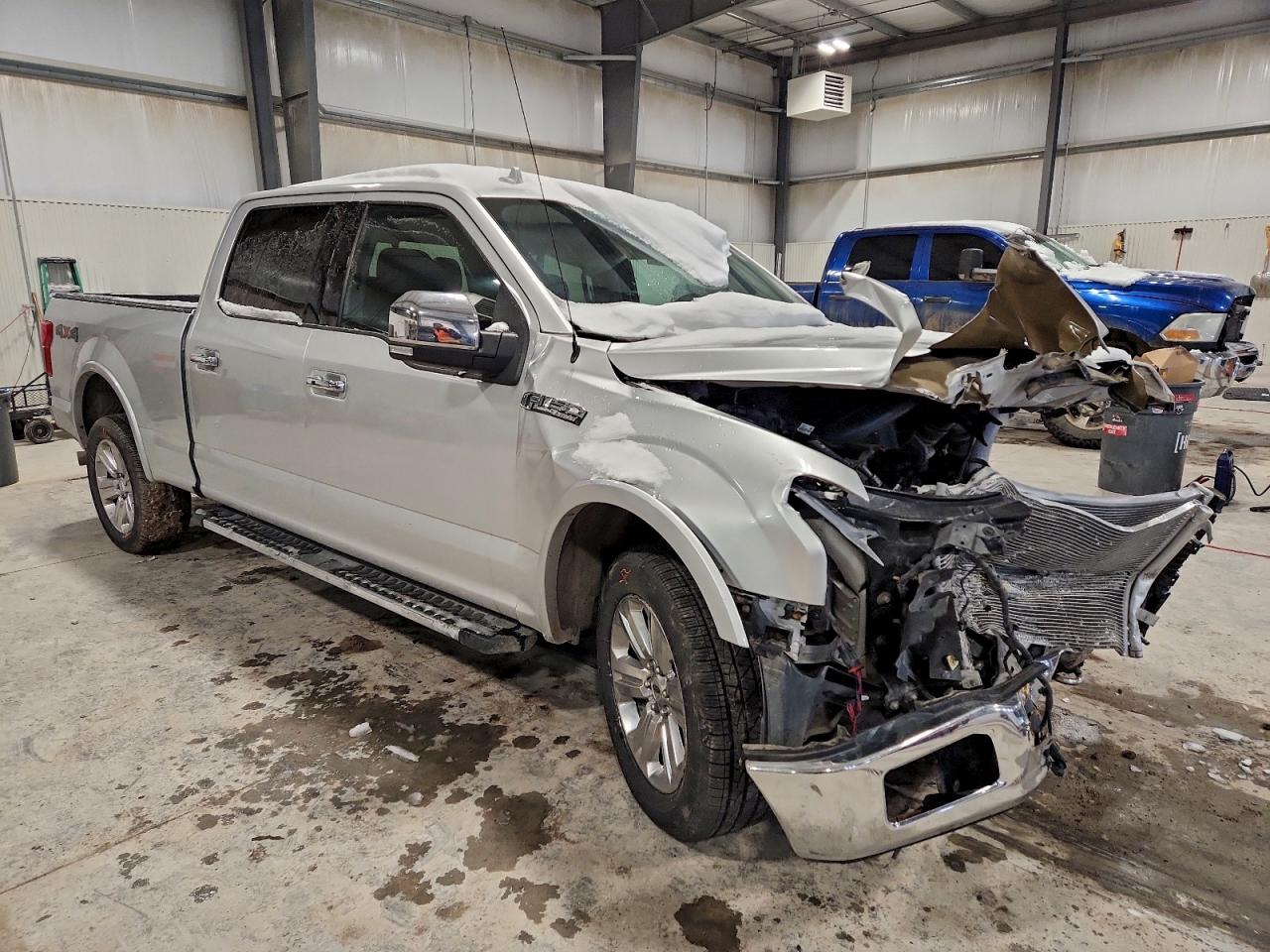 Ford F-150 Supercrew Image 9