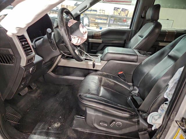 Ford F-150 Supercrew Image 12