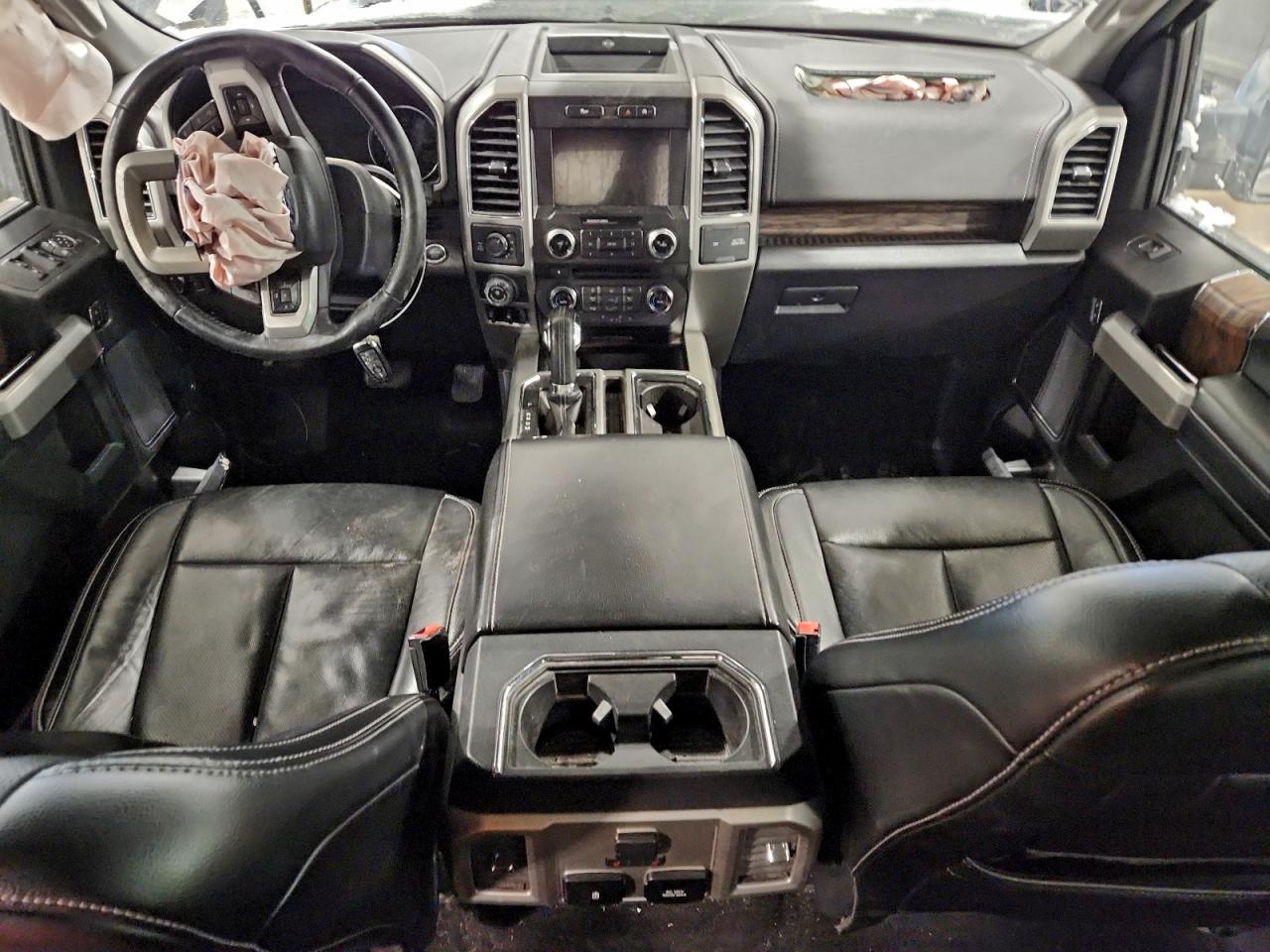 Ford F-150 Supercrew Image 4