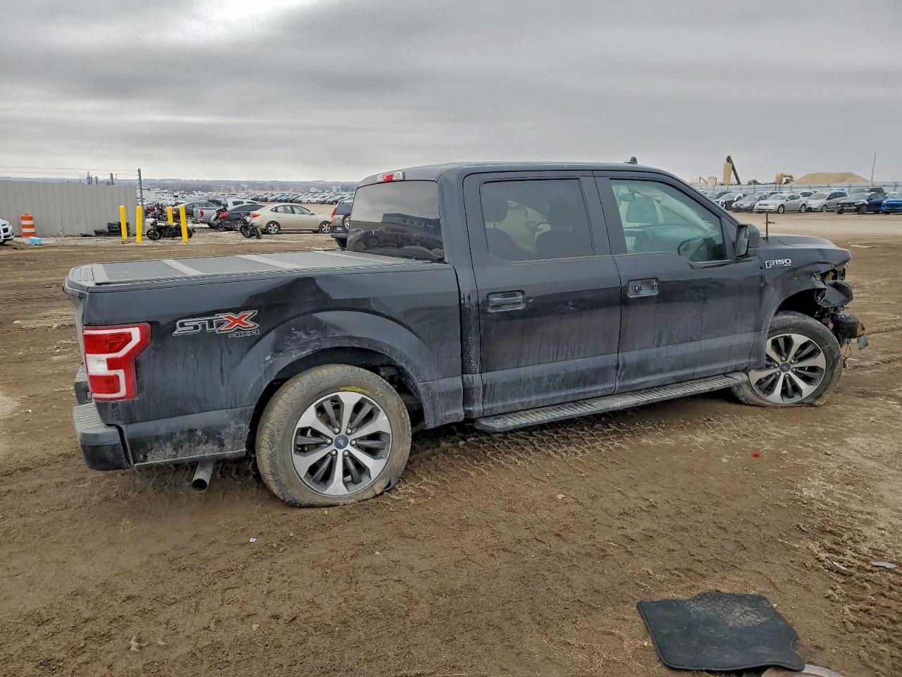Ford F-150 Supercrew Image 3