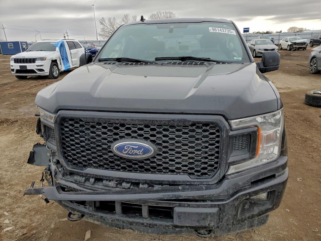 Ford F-150 Supercrew Image 12