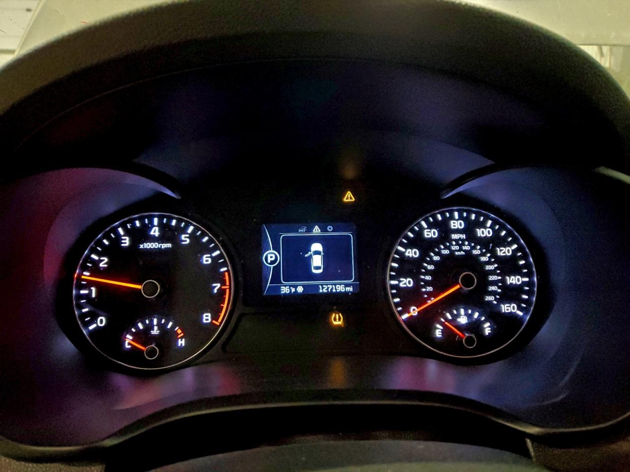 Kia Optima Lx Image 11