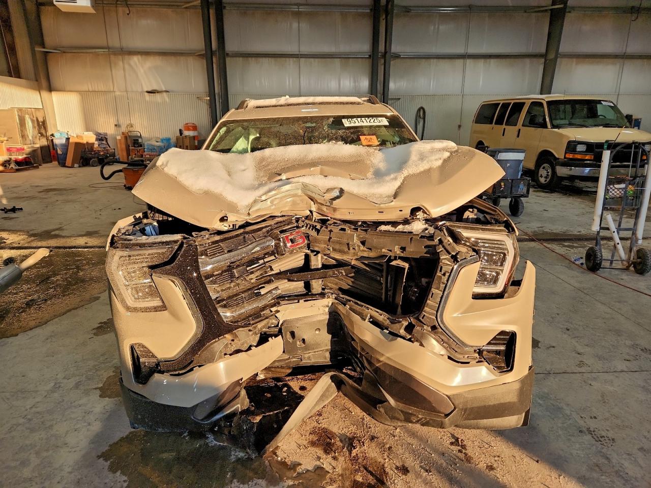 GMC Terrain El Elevation Image 6