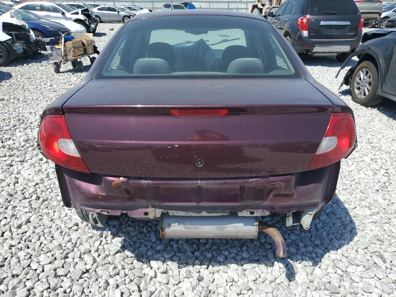 Dodge Neon Base Image 7