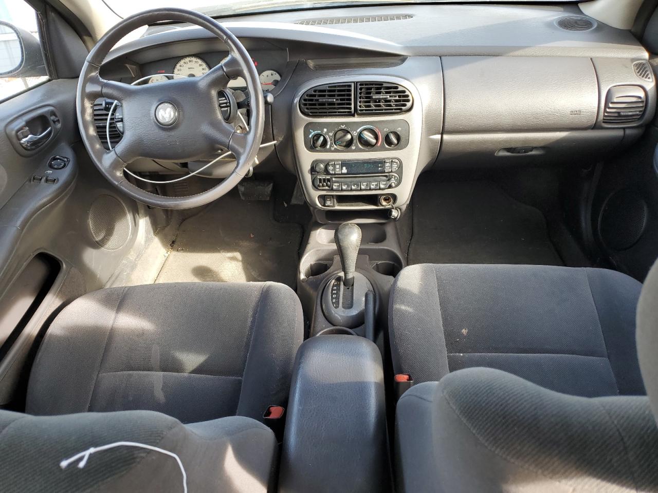 Dodge Neon Base Image 9