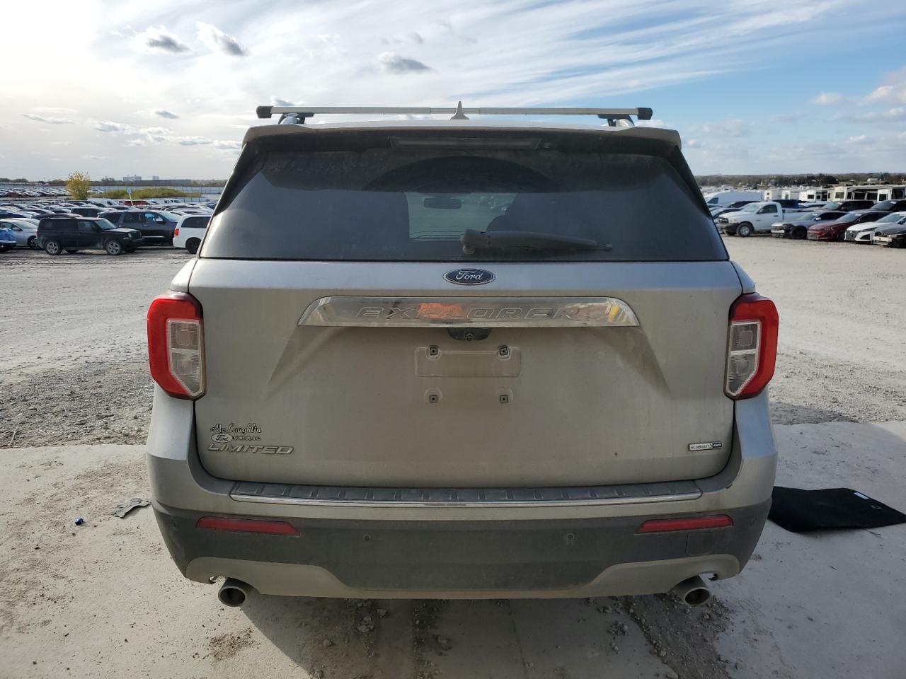 Ford Explorer Limited Image 2