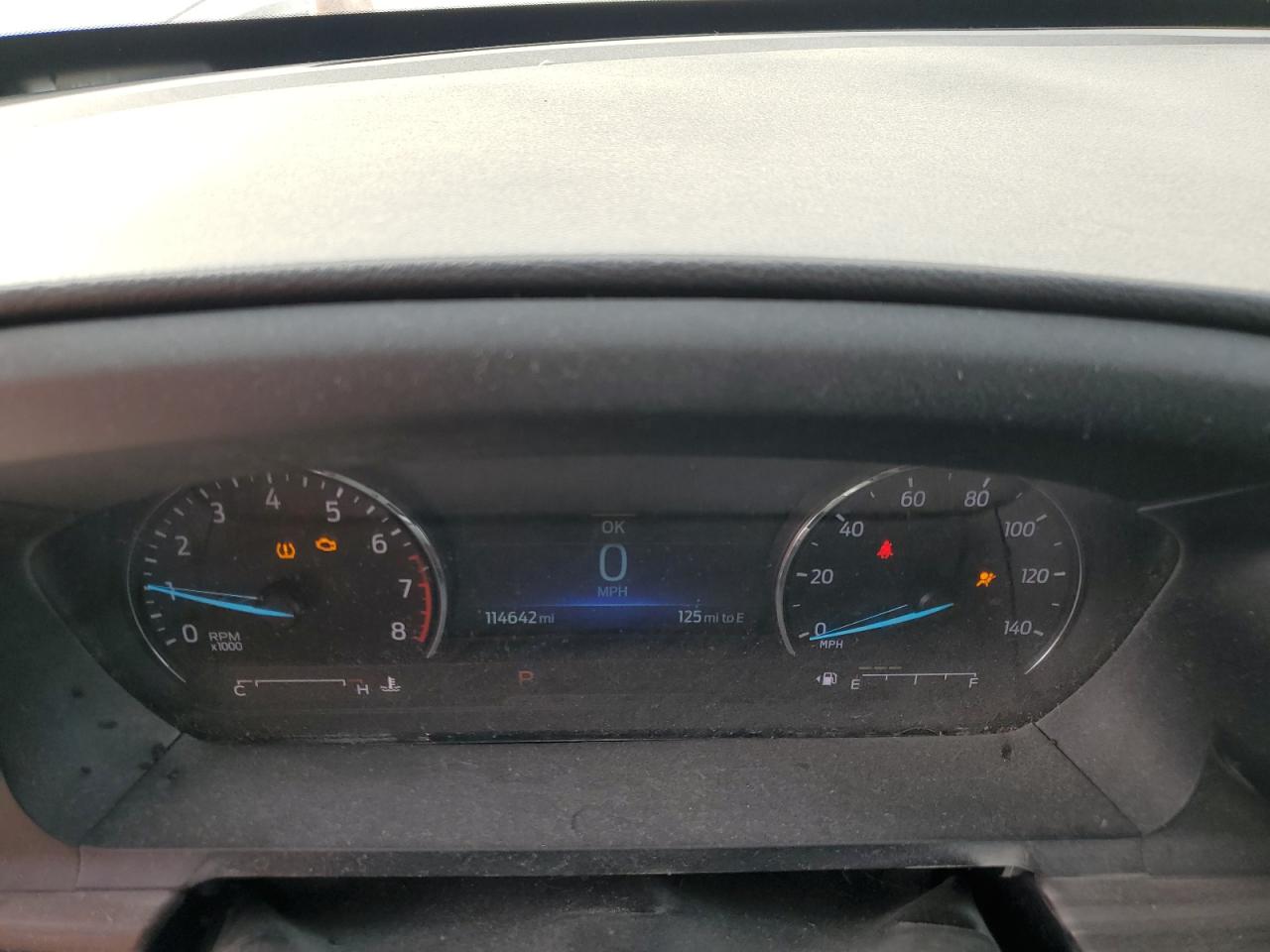 Ford Explorer Limited Image 4