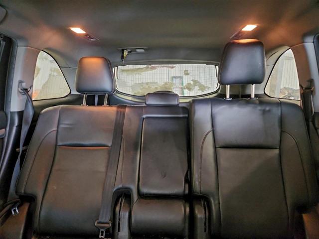 Toyota Highlander Se Image 11