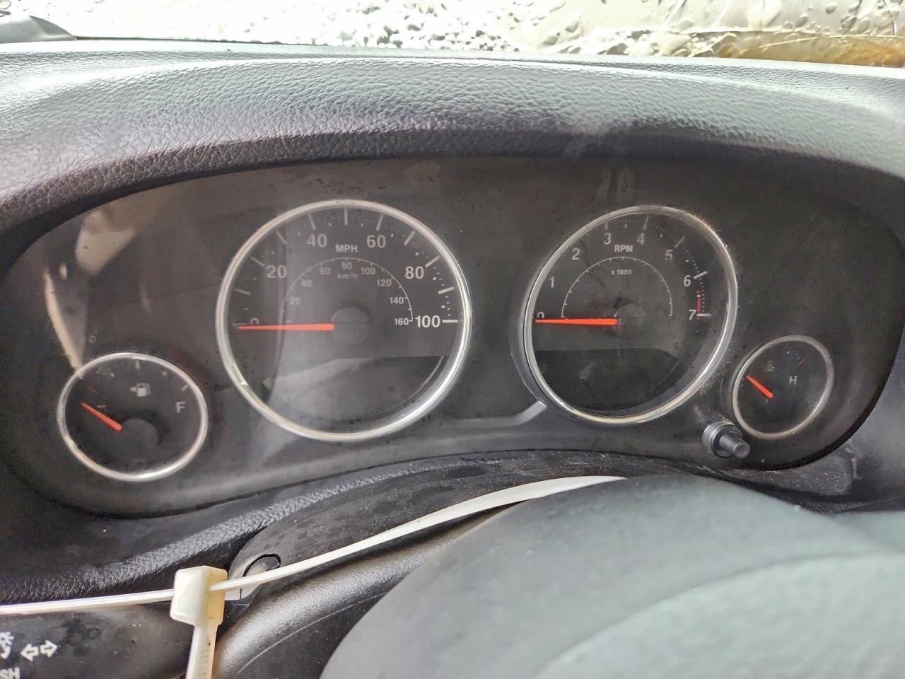 Jeep Wrangler Rubicon Image 8