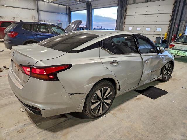 Nissan Altima Sl Image 11