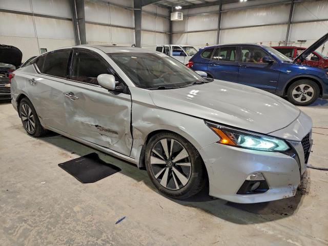 Nissan Altima Sl Image 4