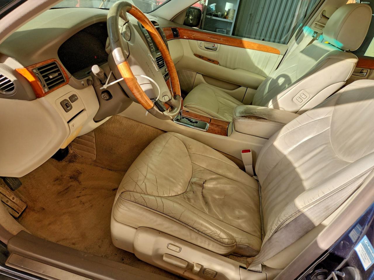 Lexus LS 430 Image 4