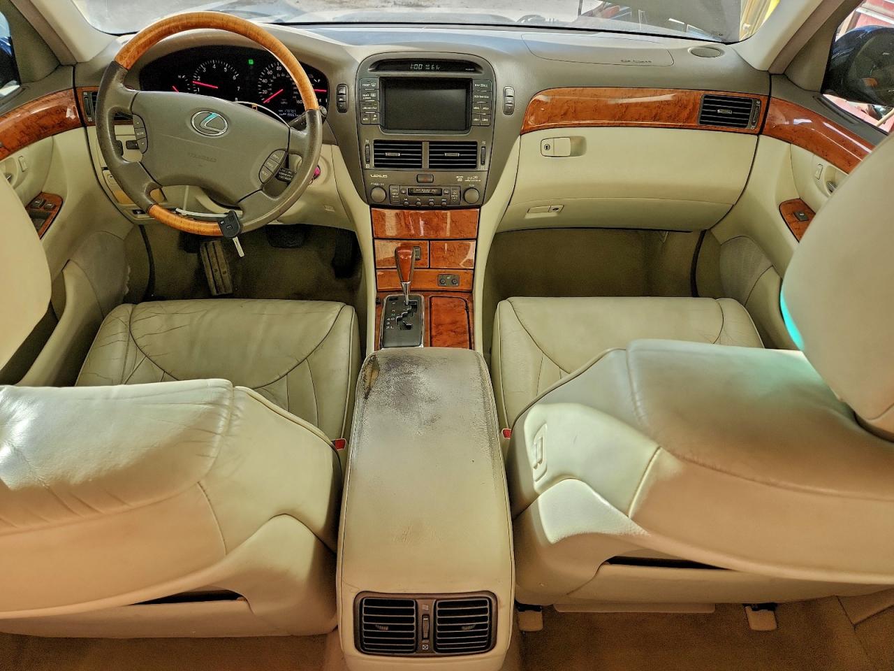 Lexus LS 430 Image 7