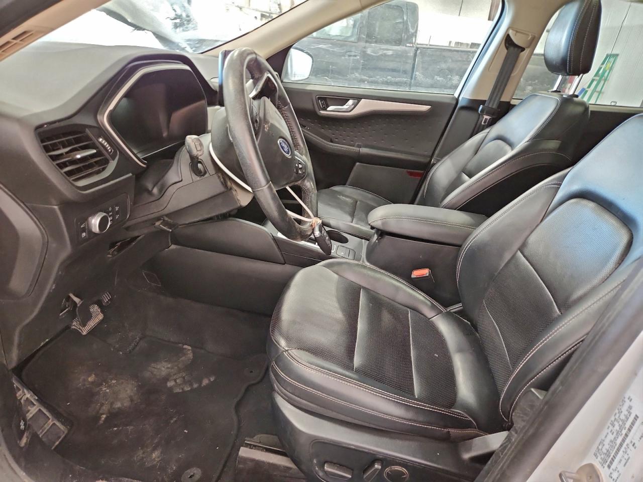 Ford Escape Se Sport Image 11