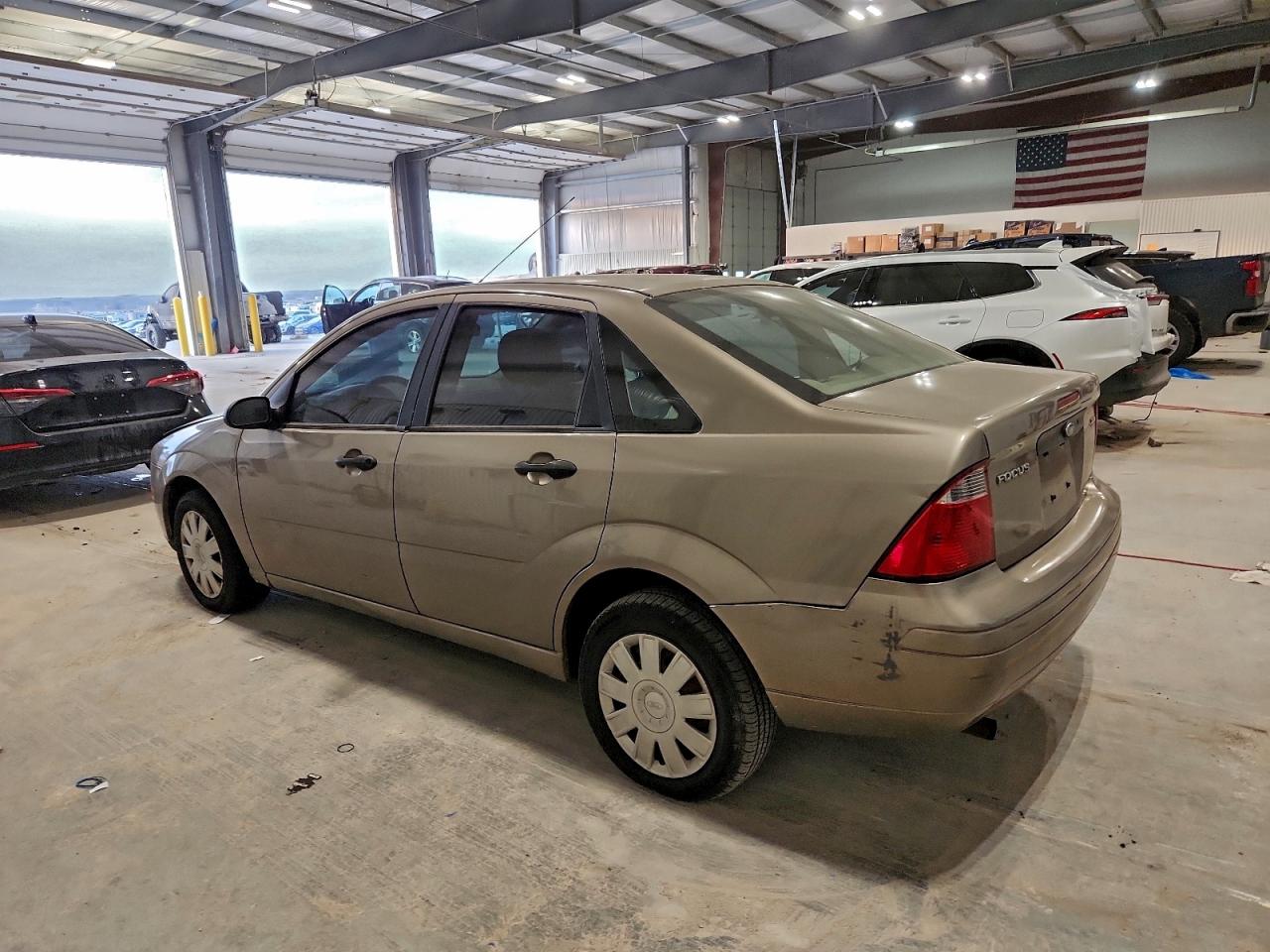 Ford Focus Zx4 Image 3