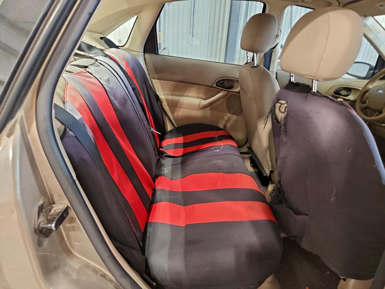 Ford Focus Zx4 Image 10