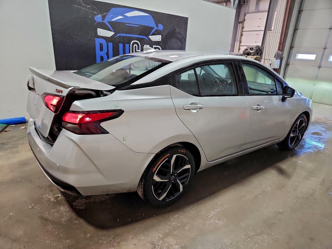 Nissan Versa Sr Image 3