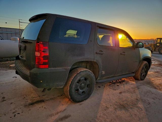 Chevrolet Tahoe K1500 Image 3