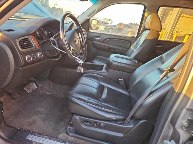 Chevrolet Tahoe K1500 Image 4