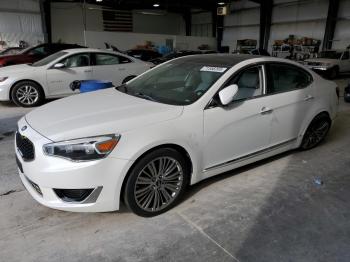  Salvage Kia Cadenza